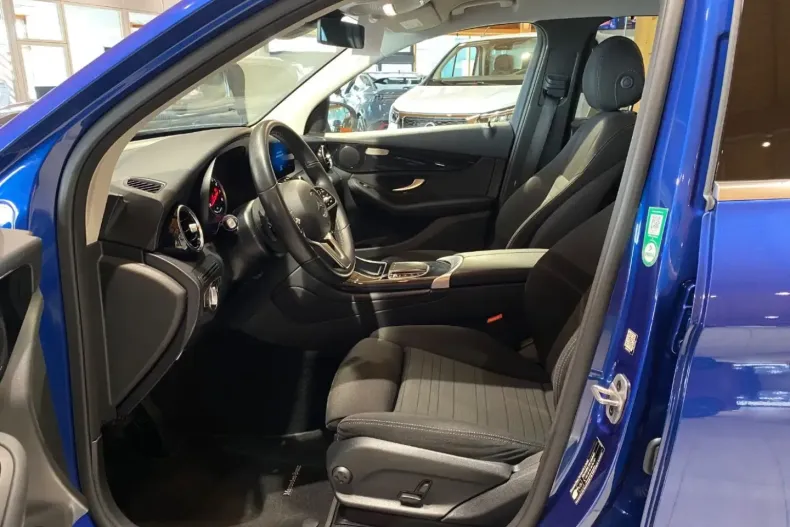 Mercedes-Benz GLC 200 din 2022 cu 44.664 km - oferta MER165756 - foto 9