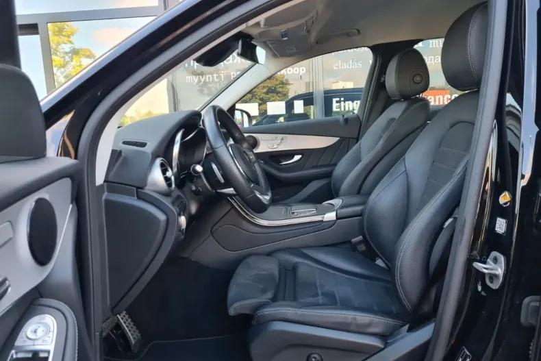 Mercedes-Benz GLC 300 din 2022 cu 59.000 km - oferta MER165757 - foto 12