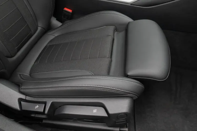 BMW 320 din 2022 cu 44.834 km - oferta BMW165767 - foto 36