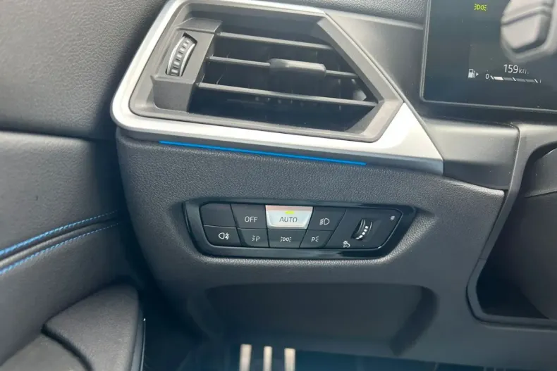 BMW 330 din 2023 cu 92.519 km - oferta BMW165768 - foto 17