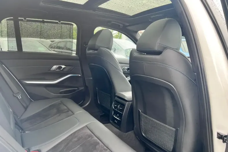 BMW 330 din 2023 cu 92.519 km - oferta BMW165768 - foto 19