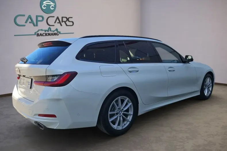 BMW 320 din 2023 cu 52.700 km - oferta BMW165770 - foto 4