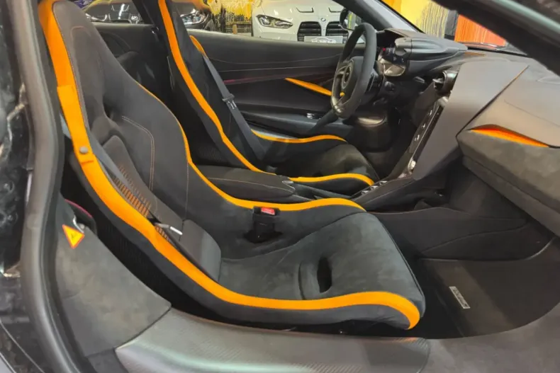 McLaren 750S din 2024 cu 2.700 km - oferta MCL165771 - foto 13