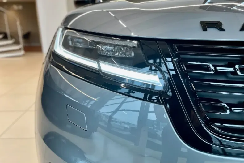 Land Rover Range Rover Velar din 2023 cu 7.863 km - oferta LAN165780 - foto 11