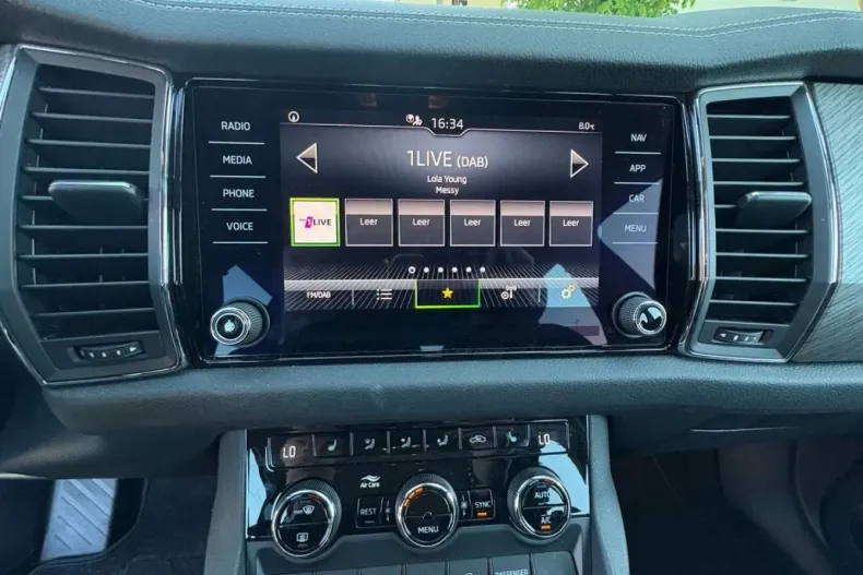 Skoda Kodiaq din 2024 cu 5.690 km - oferta SKO165784 - foto 9