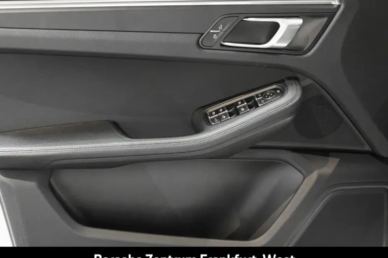 Porsche Macan din 2022 cu 52.627 km - oferta POR165798 - foto 24