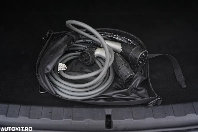 BMW Seria 3 din 2021 cu 79.850 km - oferta BMW165812 - foto 24