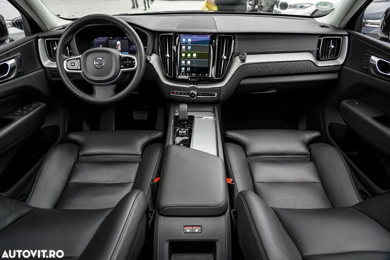 Volvo XC60 din 2023 cu 121.450 km - oferta VOL165814 - foto 5