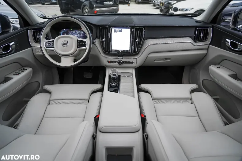 Volvo XC60 din 2022 cu 147.930 km - oferta VOL165816 - foto 3