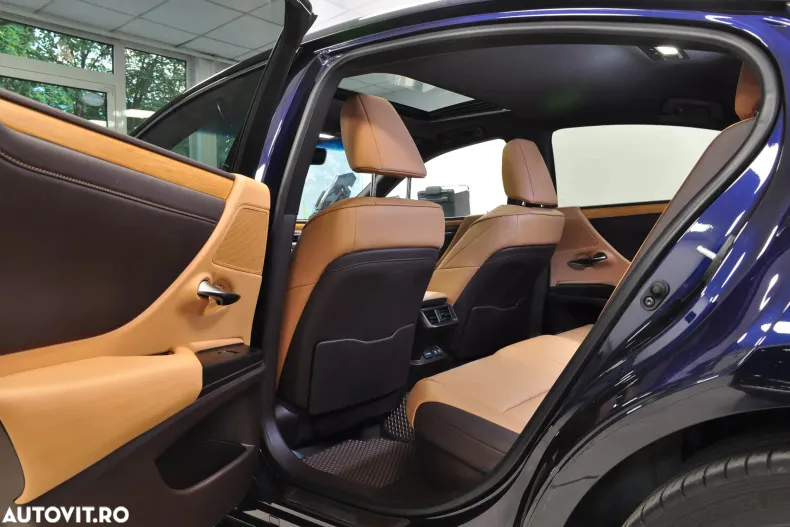 Lexus Seria ES din 2020 cu 56.000 km - oferta LEX165823 - foto 11