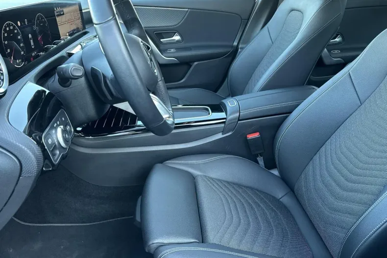 Mercedes-Benz A din 2025 cu 17.747 km - oferta MER165829 - foto 14