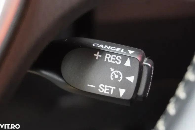 Toyota Auris din 2019 cu 88.164 km - oferta TOY165831 - foto 19