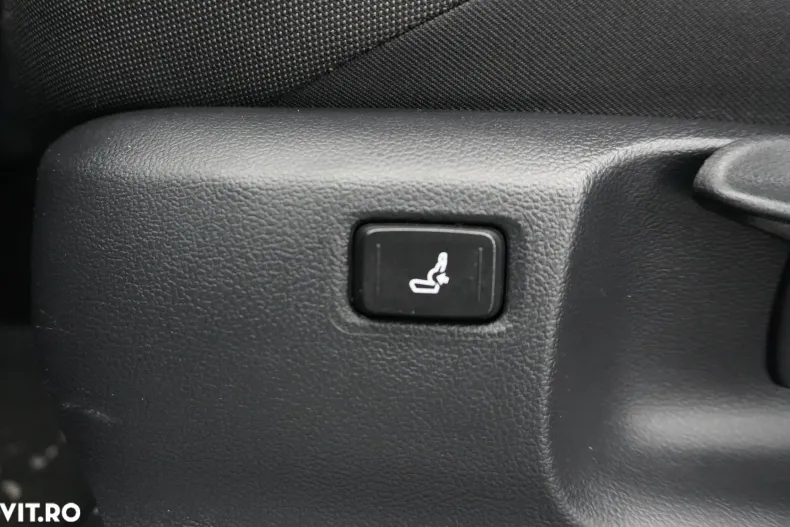 Toyota C-HR din 2020 cu 52.152 km - oferta TOY165833 - foto 35