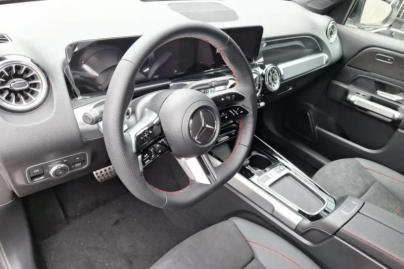 Mercedes-Benz GLB din 2025 cu 6.000 km - oferta MER165844 - foto 9
