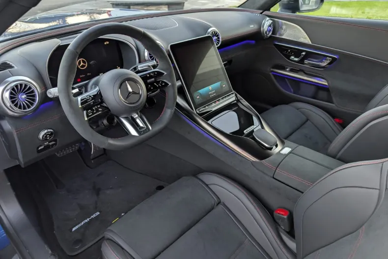 Mercedes-Benz AMG GT din 2024 cu 6.000 km - oferta MER165845 - foto 9