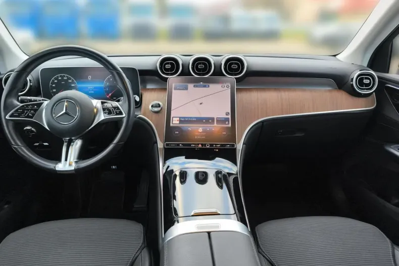 Mercedes-Benz GLC din 2023 cu 53.600 km - oferta MER165848 - foto 11