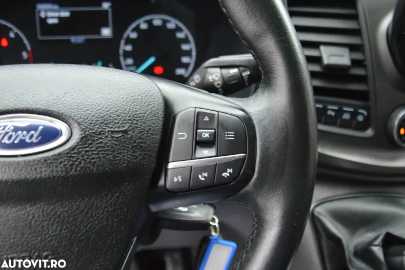 Ford Transit Custom din 2019 cu 169.100 km - oferta FOR165850 - foto 28
