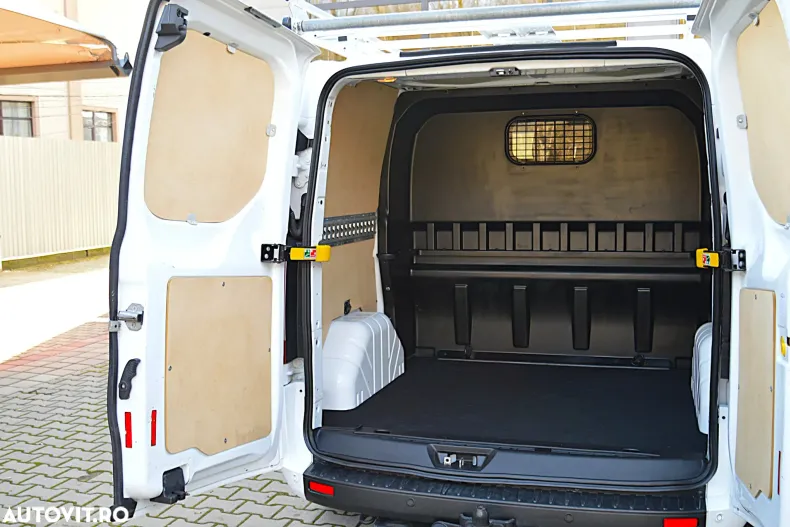 Ford Transit Custom din 2019 cu 169.100 km - oferta FOR165850 - foto 37