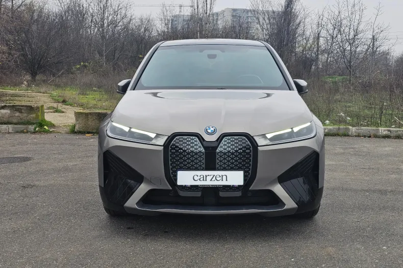 BMW iX din 2022 cu 60.639 km - oferta BMW165852 - foto 2