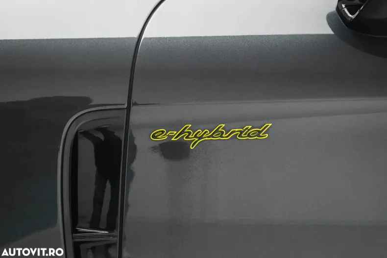 Porsche Panamera din 2023 cu 41.950 km - oferta POR165855 - foto 31