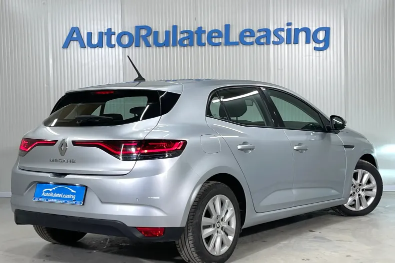 Renault Megane din 2022 cu 71.033 km - oferta REN165856 - foto 3