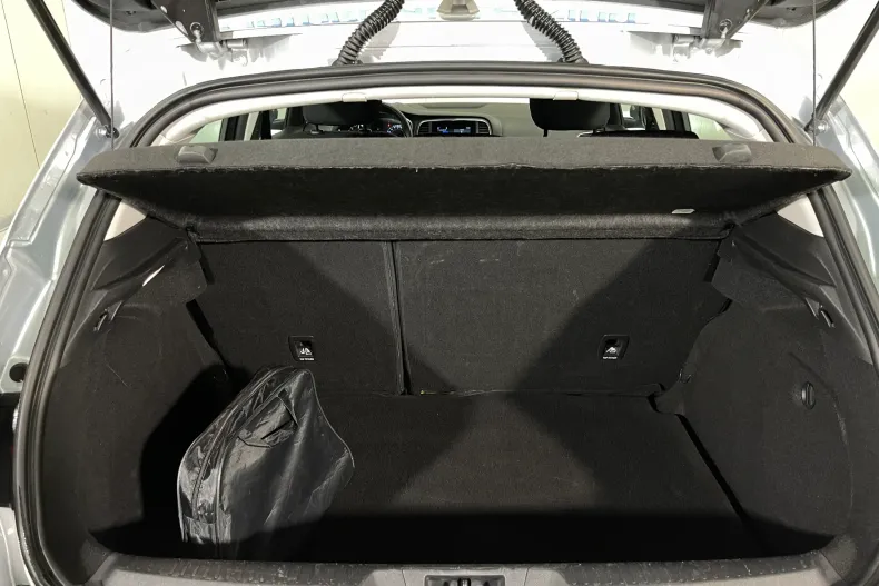 Renault Megane din 2022 cu 71.033 km - oferta REN165856 - foto 11