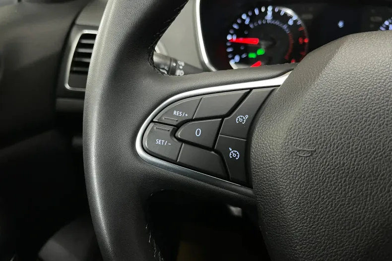 Renault Megane din 2022 cu 71.033 km - oferta REN165856 - foto 17