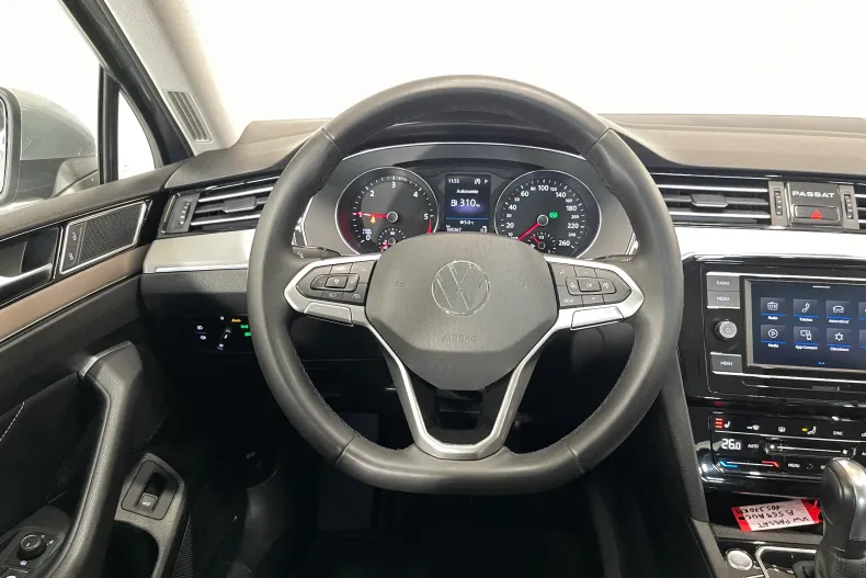 Volkswagen Passat din 2020 cu 105.367 km - oferta VOL165857 - foto 6