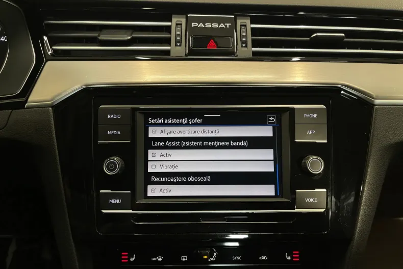Volkswagen Passat din 2020 cu 105.367 km - oferta VOL165857 - foto 15
