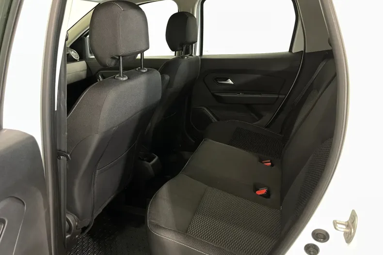 Dacia Duster din 2020 cu 68.826 km - oferta DAC165858 - foto 11