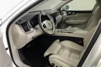 Volvo XC60 din 2020 cu 124.685 km - oferta VOL165859 - foto 5