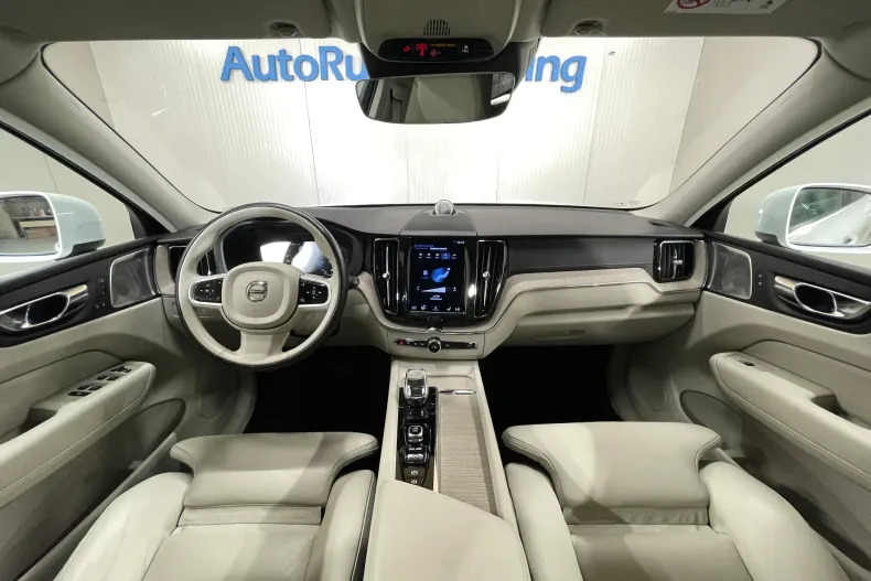 Volvo XC60 din 2020 cu 124.685 km - oferta VOL165859 - foto 6