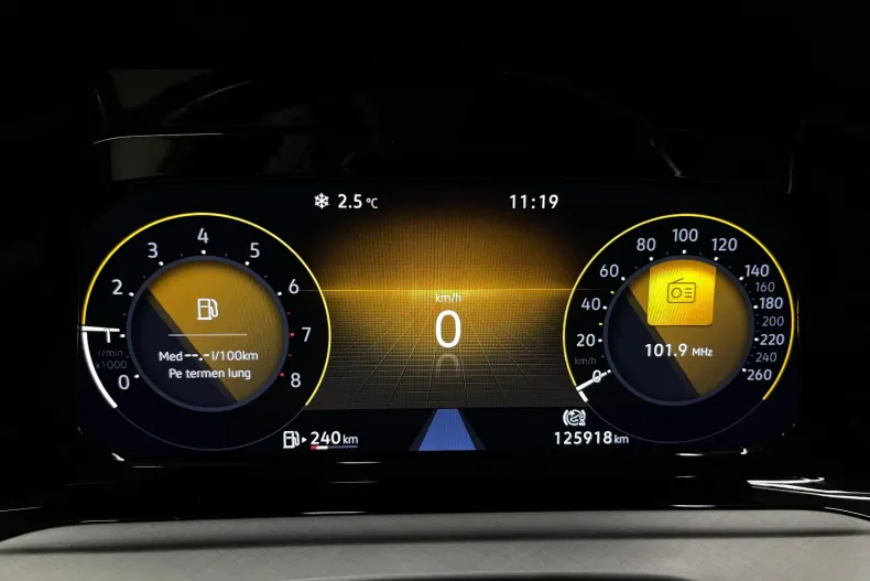 Volkswagen Golf din 2021 cu 125.918 km - oferta VOL165861 - foto 27