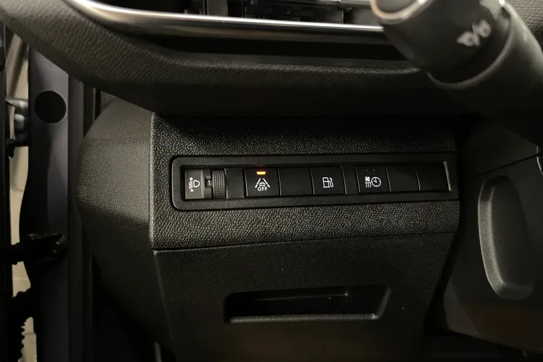 Peugeot 3008 din 2021 cu 77.868 km - oferta PEU165864 - foto 27