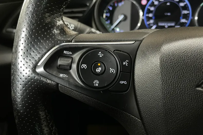 Opel Insignia din 2021 cu 130.694 km - oferta OPE165873 - foto 23