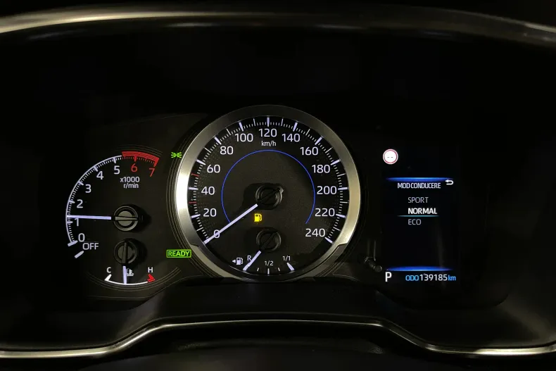 Toyota Corolla din 2021 cu 139.185 km - oferta TOY165875 - foto 24