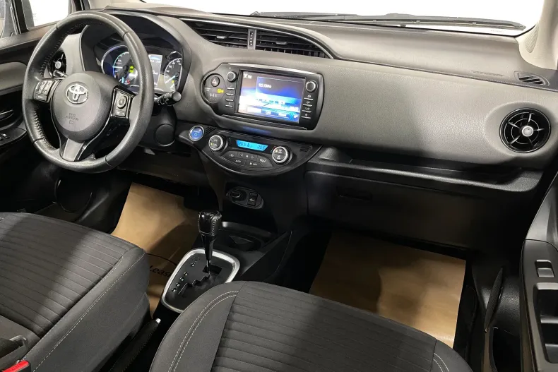 Toyota Yaris din 2020 cu 135.040 km - oferta TOY165876 - foto 8