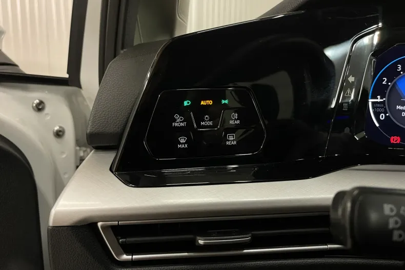 Volkswagen Golf din 2020 cu 132.126 km - oferta VOL165878 - foto 23