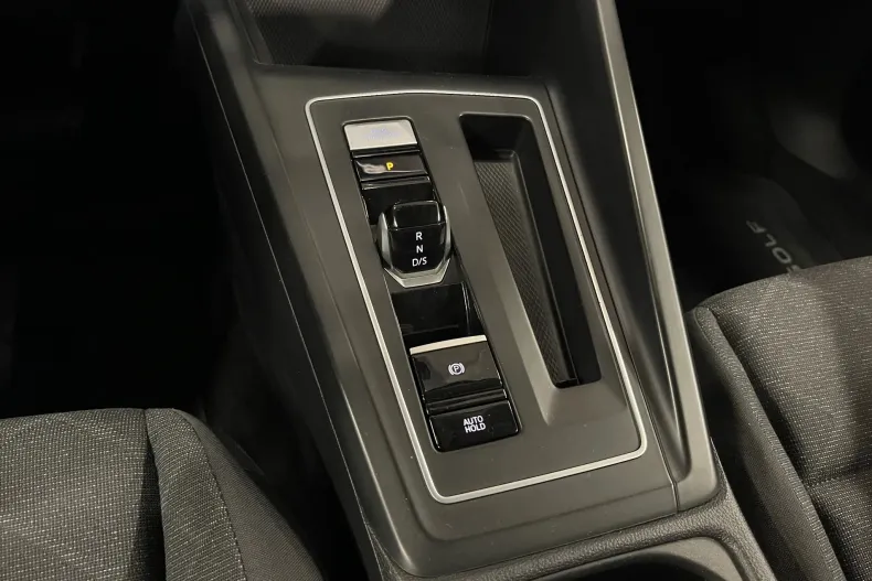 Volkswagen Golf din 2020 cu 132.126 km - oferta VOL165878 - foto 25