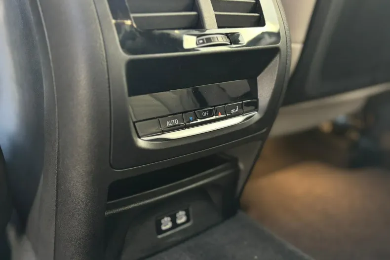 BMW X4 din 2025 cu 12.000 km - oferta BMW165879 - foto 19