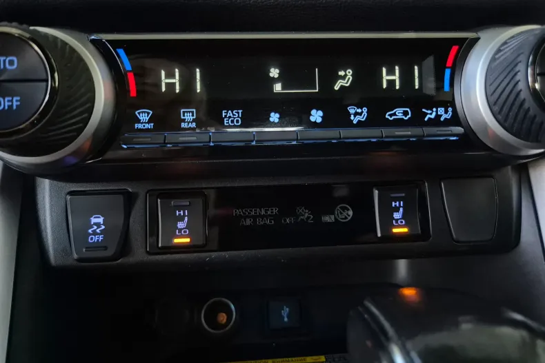 Toyota RAV4 din 2021 cu 116.000 km - oferta TOY165882 - foto 16