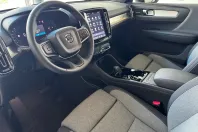 Volvo XC40 din 2025 cu 9 km - oferta VOL165883 - foto 11