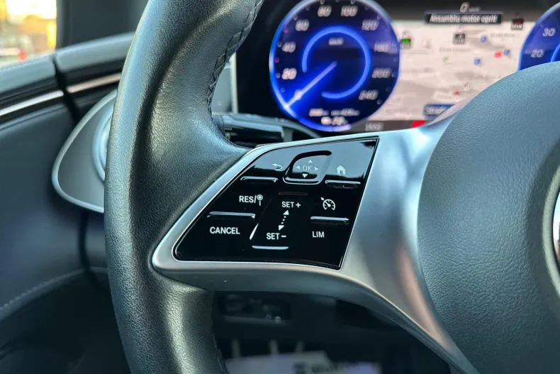 Mercedes-Benz EQE din 2022 cu 65.264 km - oferta MER165885 - foto 24