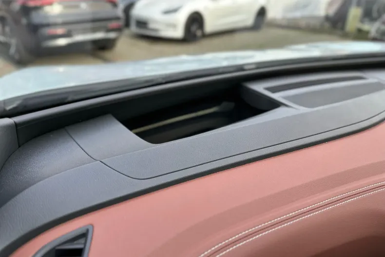 Volkswagen ID.4 din 2022 cu 75.863 km - oferta VOL165886 - foto 9