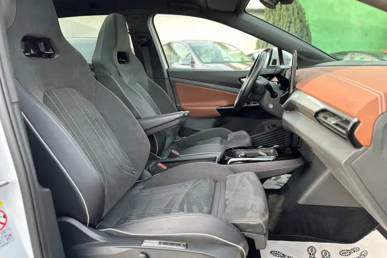 Volkswagen ID.4 din 2022 cu 75.863 km - oferta VOL165886 - foto 15