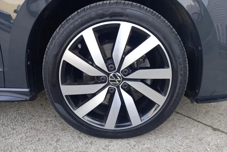 Volkswagen Touran din 2021 cu 82.526 km - oferta VOL165891 - foto 17