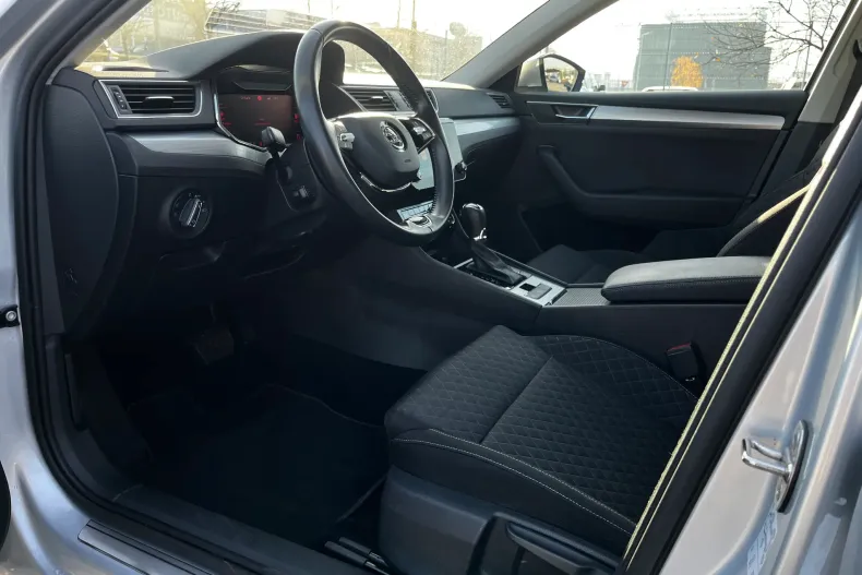 Skoda Superb din 2022 cu 157.067 km - oferta SKO165892 - foto 10