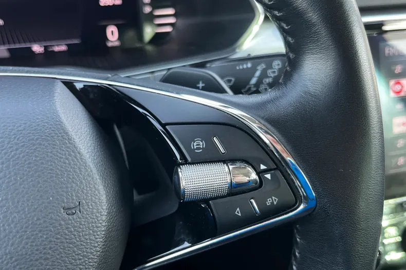 Skoda Superb din 2022 cu 157.067 km - oferta SKO165892 - foto 17