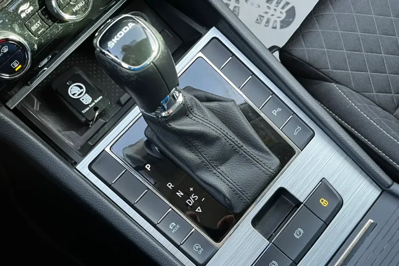 Skoda Superb din 2022 cu 157.067 km - oferta SKO165892 - foto 22