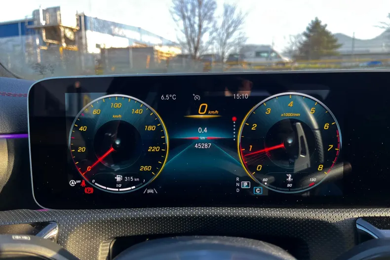 Mercedes-Benz CLA din 2019 cu 45.287 km - oferta MER165894 - foto 14